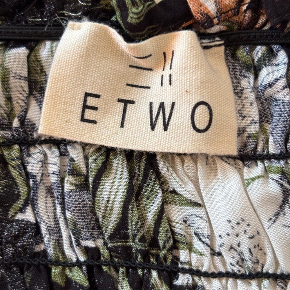 Ewto Elegant Floral Off-Shoulder Crop Top Size M long sleeve - Picture 3 of 14